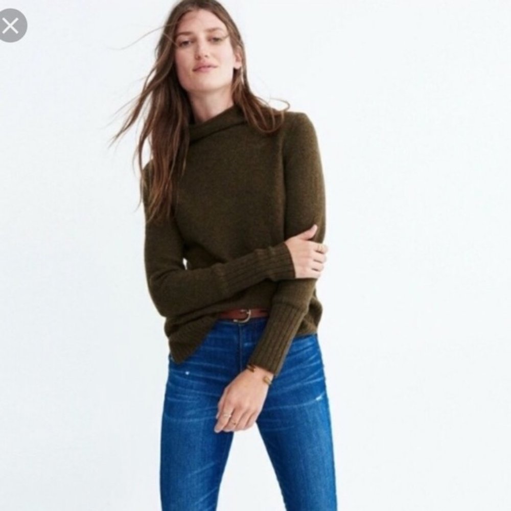 Madewell Inland Turtleneck Sweater olive M